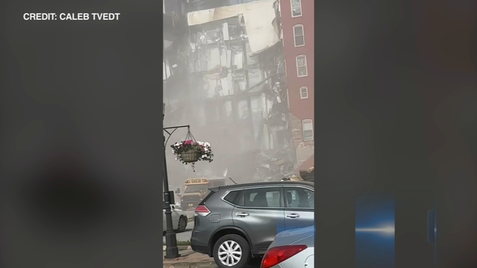 Davenport building collapses today: Several people missing after partial apartment collapse in Davenport, Iowa